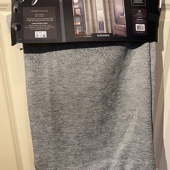 Beautiful New Gray/silver curtains by Dainty. - Picture 4 of 4